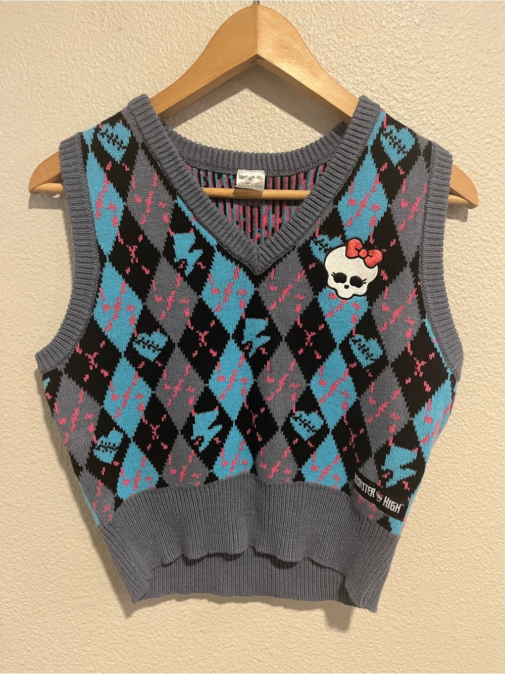 Monster High Cropped Argyle Sweater Vest Size Medium